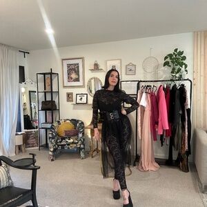 Sheer Short Sleeve Black Midi Dress size S